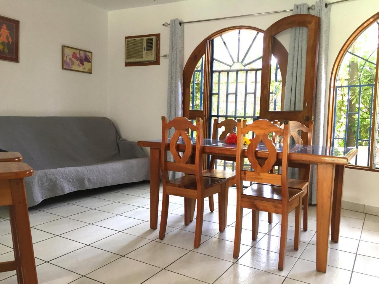 Bed and Breakfast La Perlita Jacó Exteriér fotografie